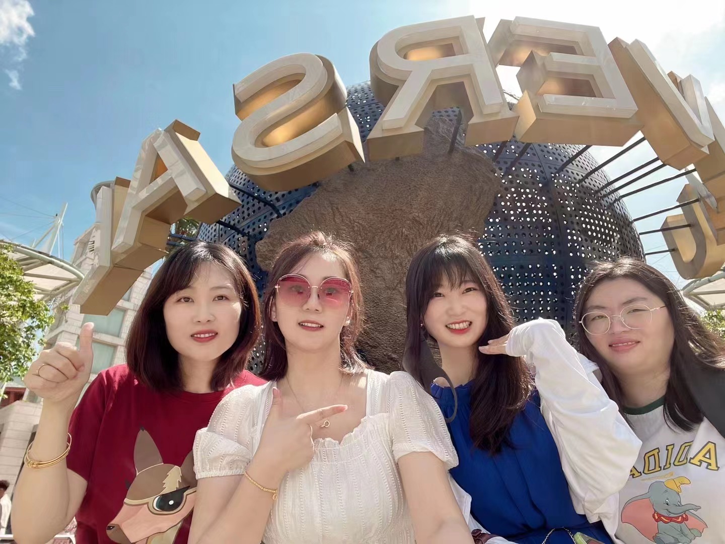 鲜衣怒马看世界